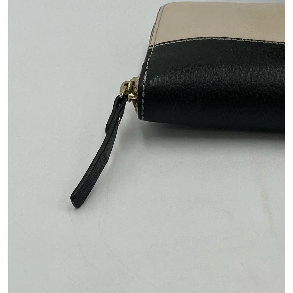 Kate Spade Wellesley Neda Black & Cream Zipper‎ Leather Wallet